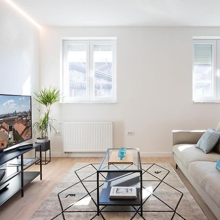 Design 2Bdr Apartment Near City Center Záhřeb Exteriér fotografie